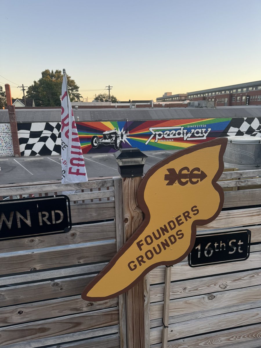 Founders Grounds Coffee Co. tweet media