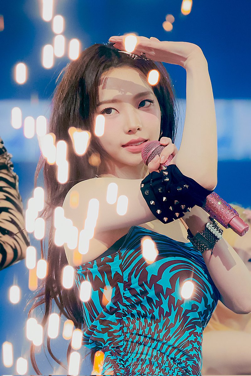 god0314's tweet photo. 241005 카리나
#aespa #에스파 #KARINA #카리나 @aespa_official https://t.co/SDfBmJsYfV