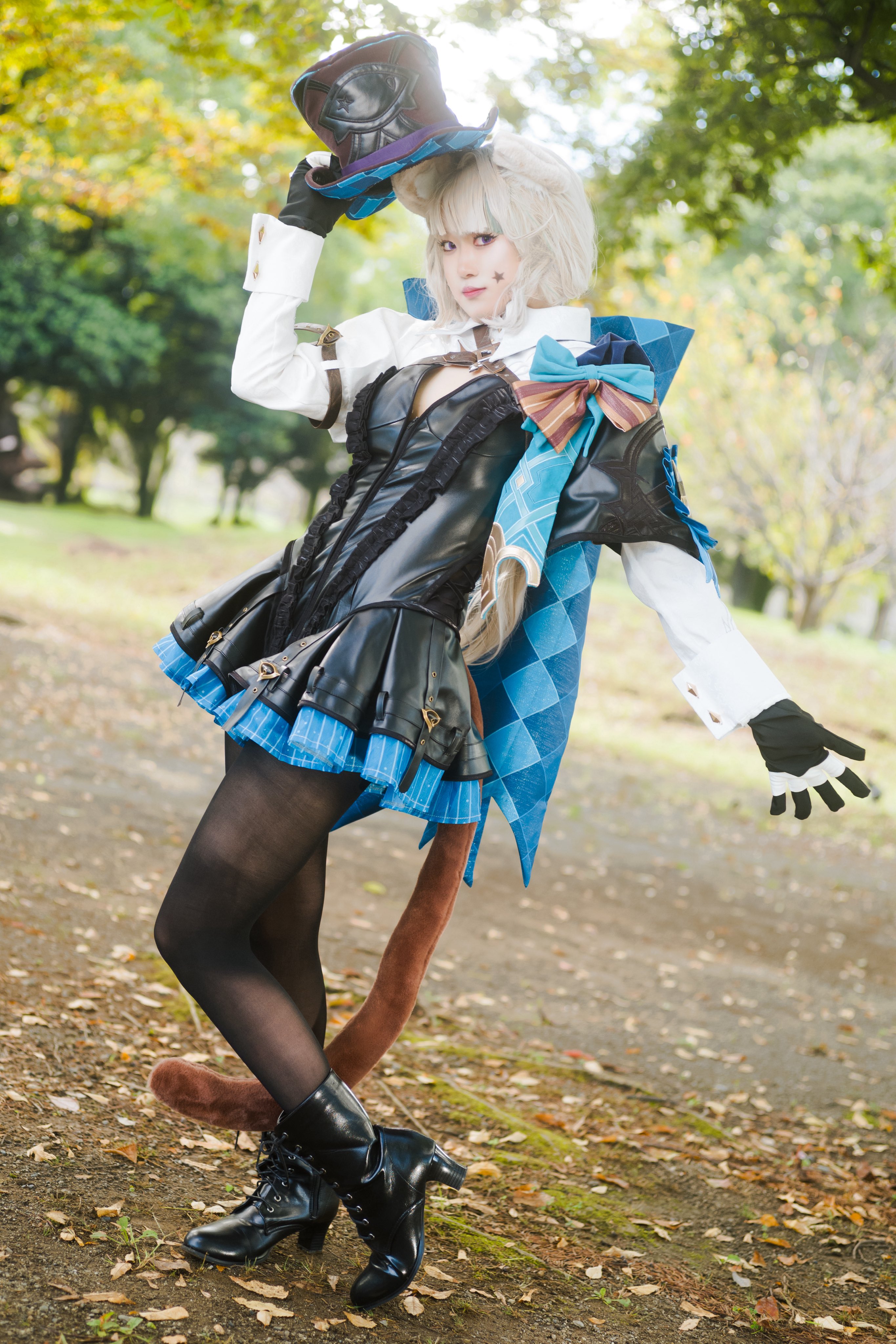 ToLOVEるモモ・ベリア・デビルークコスプレ