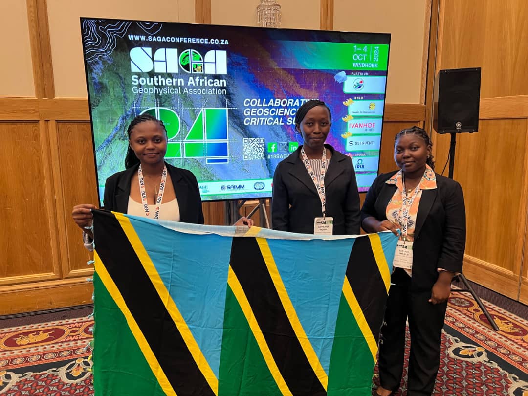UdsmOfficial's tweet image. Congrats to our UDSM Geology &amp;amp; Geophysics students! They&apos;ve secured 1st runner-up at the 2024 NGEA™ Regional Challenge in Namibia! 🇳🇦 Next stop: the international stage at PDAC 2025 in Toronto! 🇨🇦

We&apos;re so proud of our future geoscience leaders! 

#UDSM #NGEA2024 #Geosciences