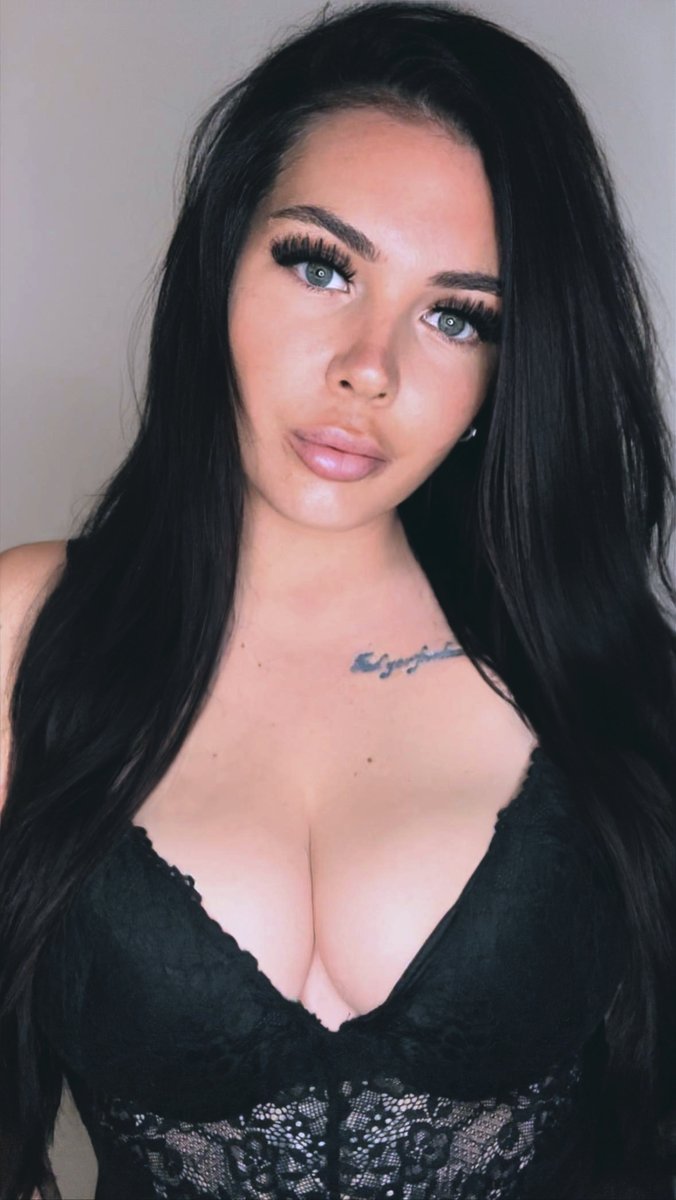 Don't get lost in these eyes 👀