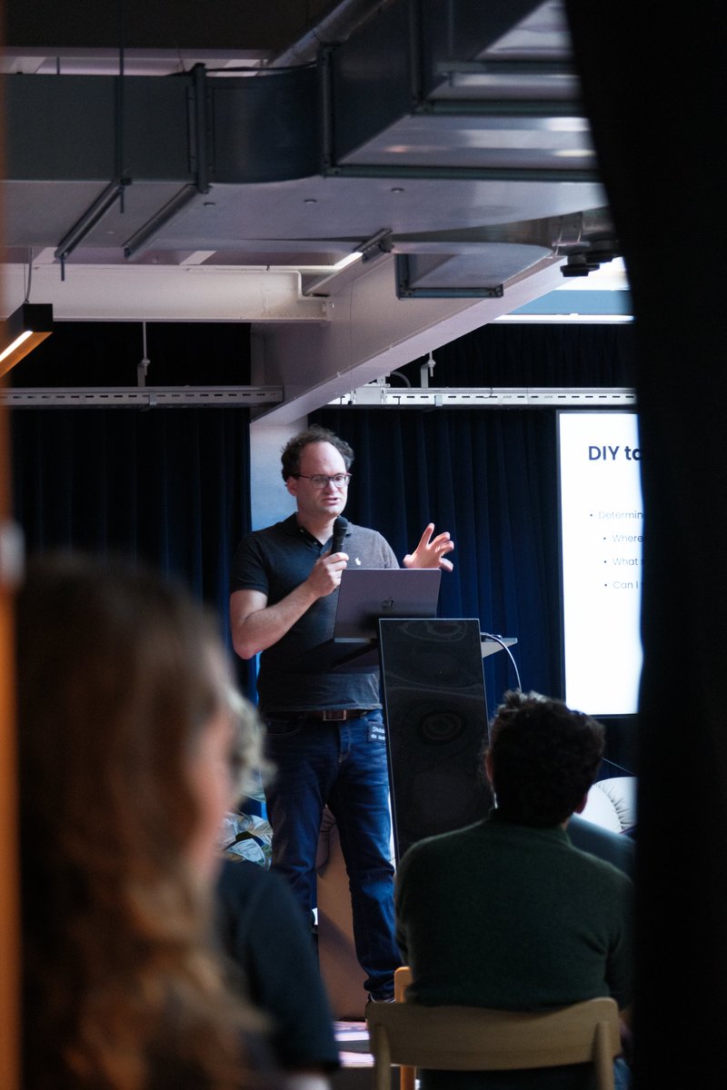 MolliePayments's tweet image. Thanks to everyone who joined us at the Mollie Developer Meetup last week! 🌟  

We had an incredible evening with inspiring talks, tasty food, and a wonderful community.  

Big congrats to the lucky devs who won their Mollie x PHP elephants 🐘 

See you at the next one! 👋🏼