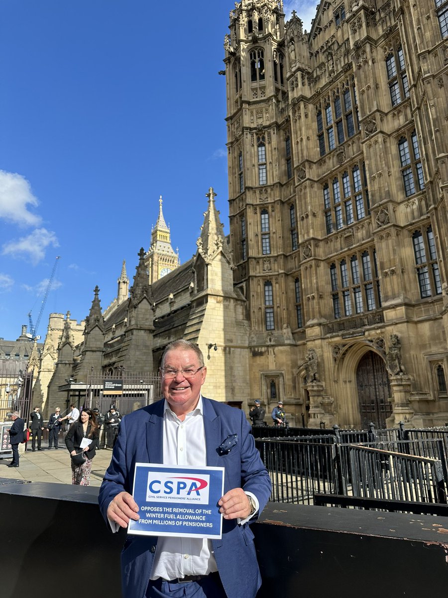 CivilCspa's tweet photo. CSPA members supporting the protest against the withdrawal of the #WinterFuelAllowance at the House of Commons today. General Secretary Sally Tsoukaris spoke at the rally about the hardship facing millions of #pensioners this winter https://t.co/IyDn5XOGKE https://t.co/nxgkwzLWcr