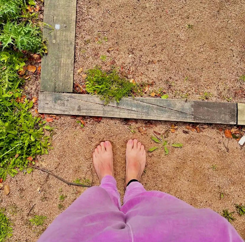 phoenixf1re's tweet photo. Arenita Playita. #Feet https://t.co/ggOShxm4ht
