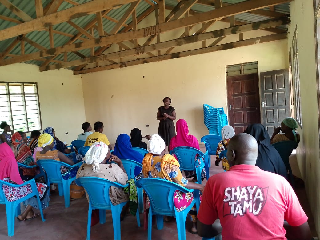 AIMIXProject's tweet photo. The Buni community unit in Rabai Sub-County, Kenya, was our next stop for community engagement activities. Our community-based enumerators introduced and sensitized pregnant mothers on the AIMIX ScanZetu (our scans) study and screened eligible participants to join the study.

#AI https://t.co/VscL1y3o8i