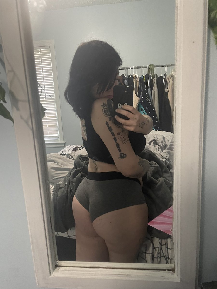 DestinyAaron9's tweet photo. just posted on OF https://t.co/JsUnbPSMrY