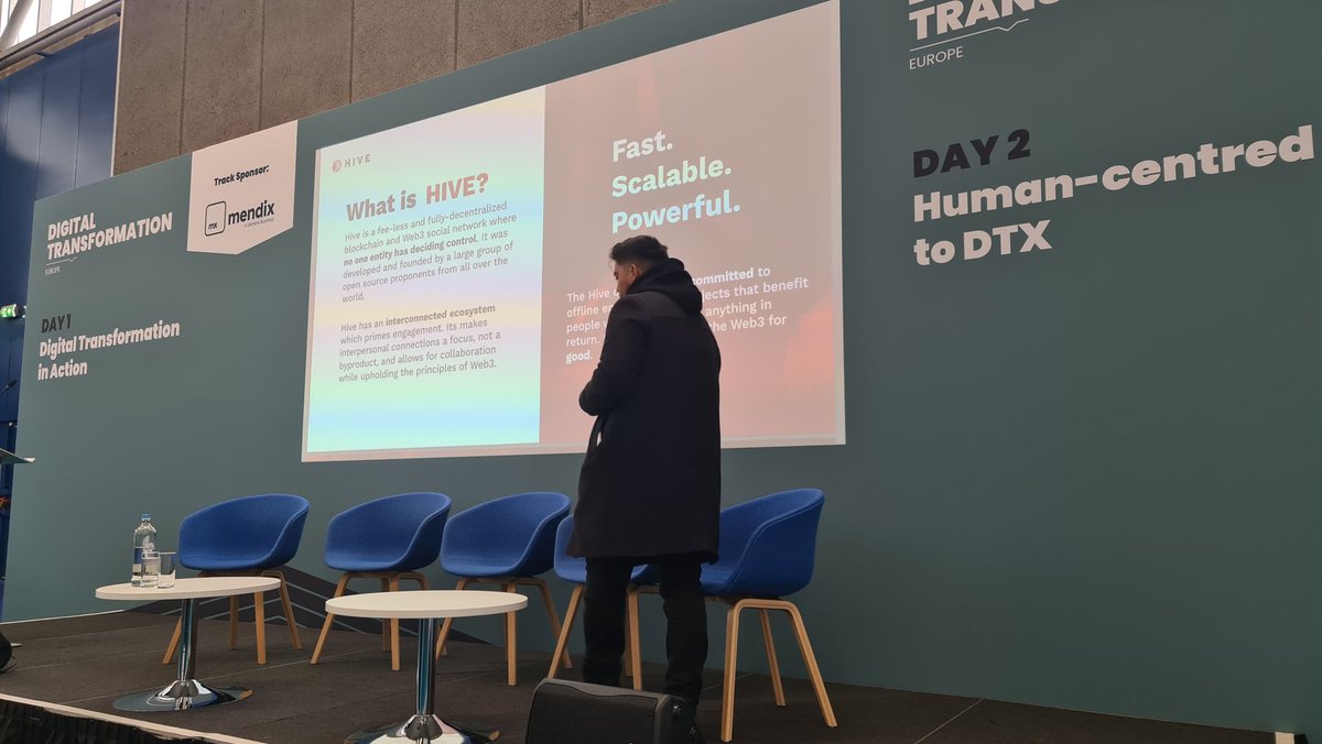 Another Successful #hive presentation at techex Amsterdam. Also, Hive sponsord bar was the key connecting point 4 networking. #Hive is much mor thn a #Blockchain, it's a platfrm, u can be whoevr u want to be. Hive.io #cryptocurrency #Ecosystem #Web3 #socialmedia