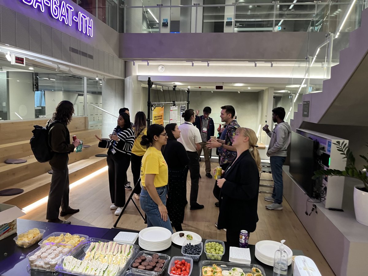 wafajohal's tweet image. Wrapped up an inspiring Day 1 at @ubicomp! It was fantastic to welcome so many passionate researchers to the HCI labs at @cis_unimelb this evening, discussing & showcasing our work and sparking meaningful discussions.