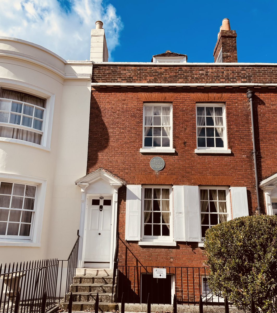 traceworksdance's tweet image. R&amp;amp;D in Sep exploring our new partnership with Portsmouth Museums - visited Dickens’ birthplace &amp;amp; began choreographic research. Thanks for the warm welcome @Dickens_Ports @PortsCityMuseum @newtheatreroyal | supported by @sallye_l curator &amp;amp; heritage consultant #ACESupported #DYCP