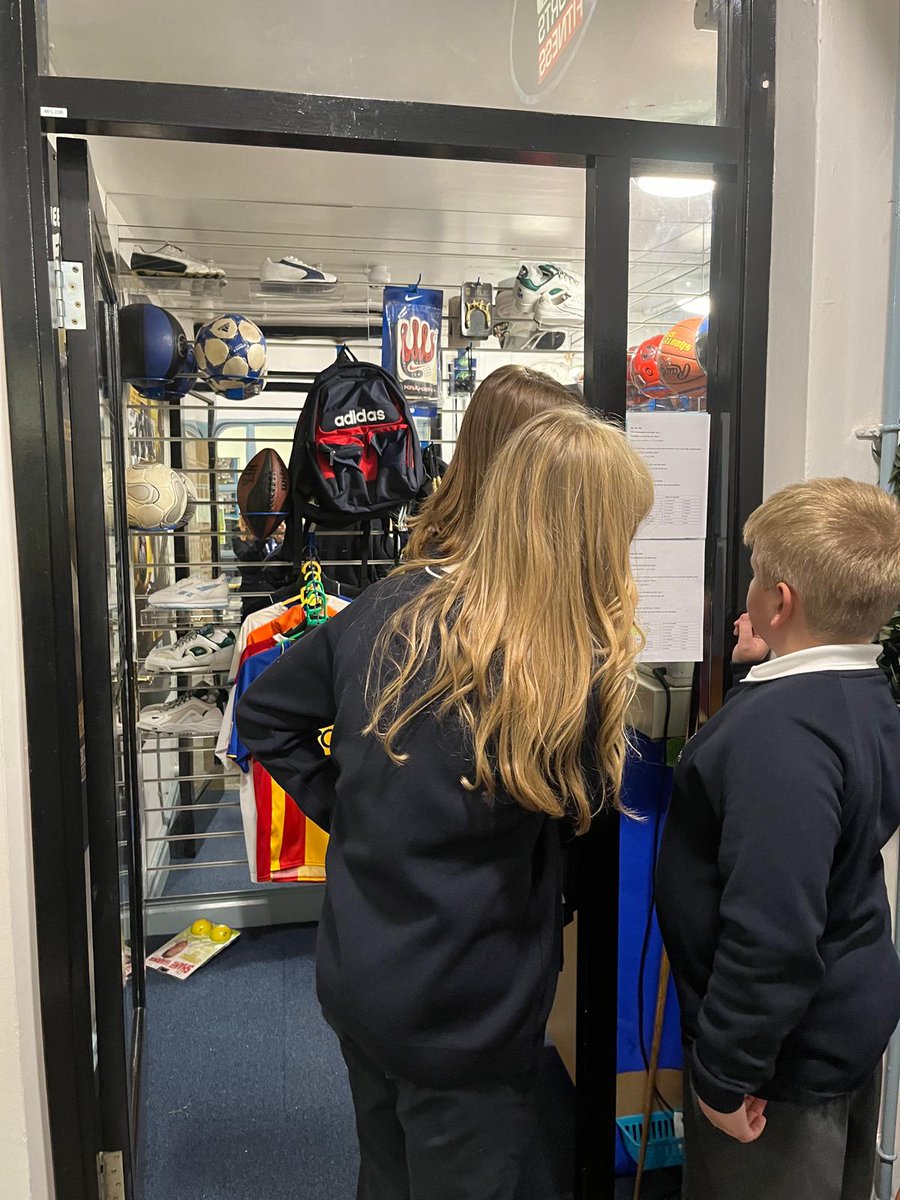 A huge thank you to everyone who joined us for our Open Evening last week! We loved showcasing our school, and special thanks to our amazing team for all the behind-the-scenes work!  #StandishCommunityHighSchool #OpenEvening #ThankYou