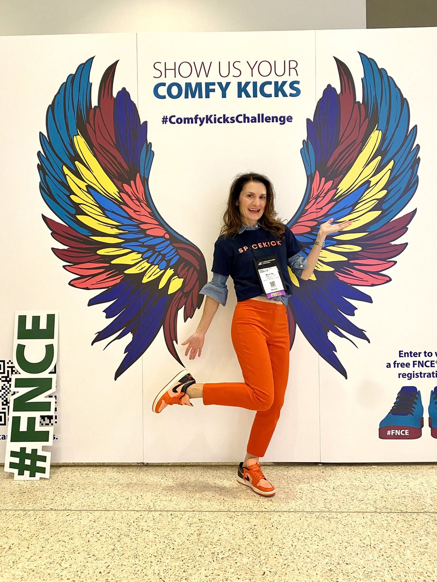 Love that <a href="/eatrightFNCE/">eatrightFNCE</a> created the #comfykickschallenge this year! #fnce