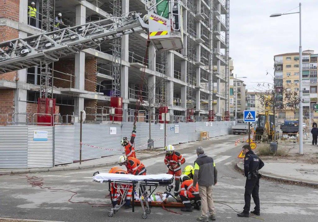 ✅Jornada 27 Aniversario del Real Decreto 1627/1997.  Actuación del Perito de Acción Rápida ante un Accidente Laboral en Obra.
<a href="/AparejadoresGRX/">Aparejadores Granada</a>
✅Jornada gratuita patrocinada por Musaat.
coaatgr.es/formacion/jorn…
