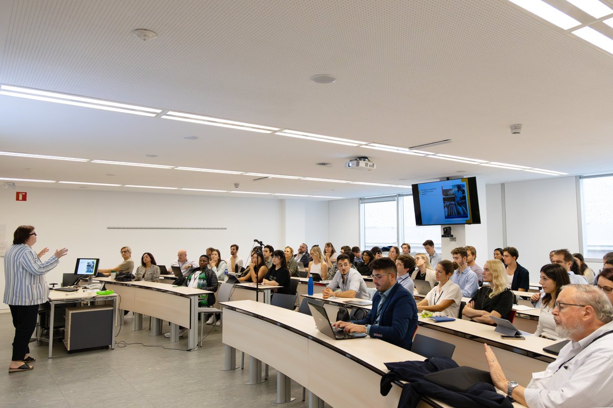Institut Barcelona d'Estudis Internacionals (@ibei) on Twitter photo 📌 Keynote Speech | "#Corruption: The Past and Future of #Capitalism"
<a href="/MungiuPippidi/">Alina Mungiu-Pippidi</a> (<a href="/UniLUISS/">Luiss Guido Carli</a> ) delivers an insightful talk on how corruption shapes global capitalism.
Organized by <a href="/bridgegap_eu/">BridgeGap</a>, funded by the EU. 📌 Keynote Speech | "#Corruption: The Past and Future of #Capitalism"
<a href="/MungiuPippidi/">Alina Mungiu-Pippidi</a> (<a href="/UniLUISS/">Luiss Guido Carli</a> ) delivers an insightful talk on how corruption shapes global capitalism.
Organized by <a href="/bridgegap_eu/">BridgeGap</a>, funded by the EU.