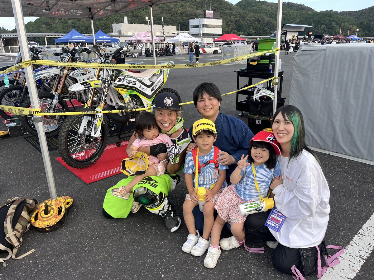 Ry0qN's tweet image. 楽しかった(  ˙꒳​˙  ) 
#FMX
#FDJ
#岡山国際サーキット
