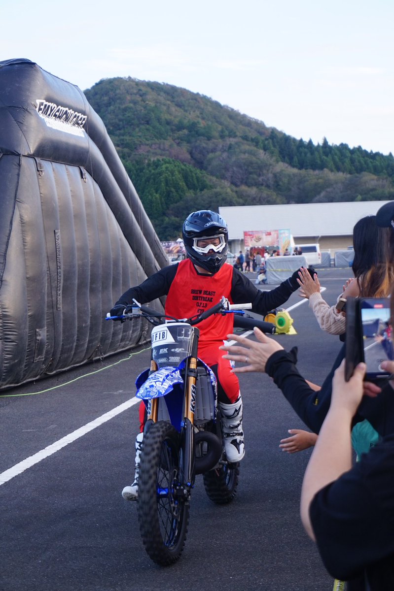 Ry0qN's tweet image. 楽しかった(  ˙꒳​˙  ) 
#FMX
#FDJ
#岡山国際サーキット