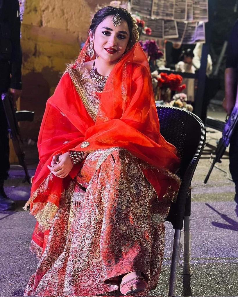 kituthak's tweet photo. GOODBYE ZARNAB RIZVI ✨💗
#YumnaZaidi #gemtleman https://t.co/DdJ96y3qr6
