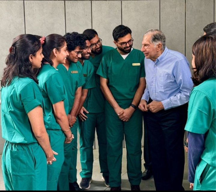 रतन टाटा बिल्कुल स्वस्थ है।
रतन टाटा की बिलकुल ठीक हैं बस कुछ जांच करा रहे थे जिसको मीडिया ने ICU तक पहुंचा दिया !!
इसलिए ही भारतीय मीडिया का स्तर इतना गिरा हुआ है!! #RatanTataHealth #AMAs    #RatanTata रतन टाटा के अस्वस्थ की  खबर मात्र अफवाह है।