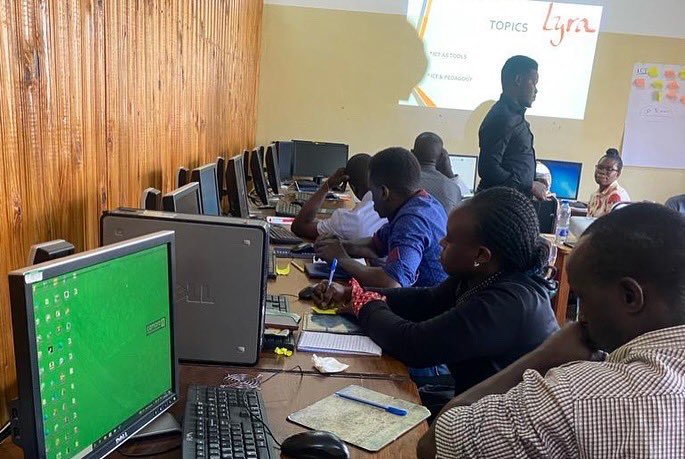 To mark #TeachersDay, we celebrate teachers as key members of EDTECH committees, driving sustainable ICT teaching and learning.Recently, Iringa committee members met to advance #DigitalLearning,with the Iringa Regional ICT Officer in attendance.

#EdTech #EducationTransformation
