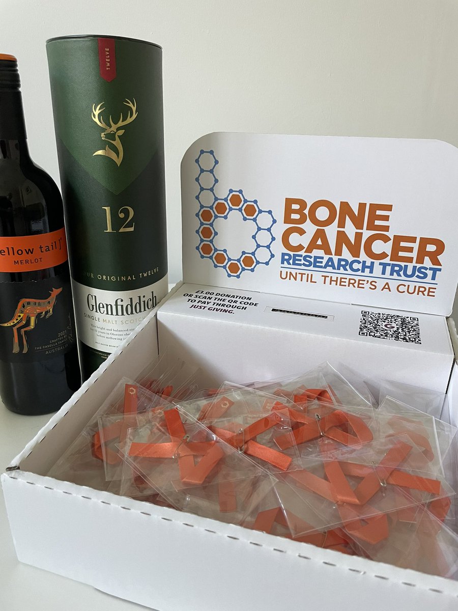 mrsbad_crumble's tweet image. @RJAHTumour are raising awareness of #BoneCancerAwarenessWeek 
Get in touch for yours and a chance to enter our prize draw. @BCRT @RJAH_NHS