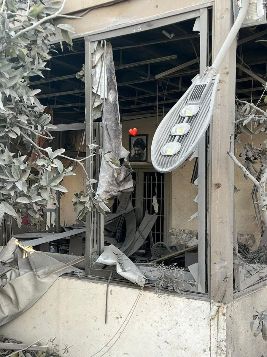 أما أنت
فباقٍ ما بقي الزيتون في أرضي