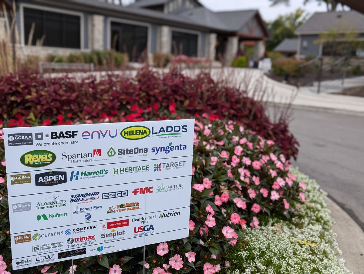 MiGCSA's tweet photo. Good morning Edgewood CC! Superintendent Brian Hilfinger &amp; crew have a beautiful day on tap for more than 100 attendees for our Big Event Fundraiser. https://t.co/hV4vACLQue