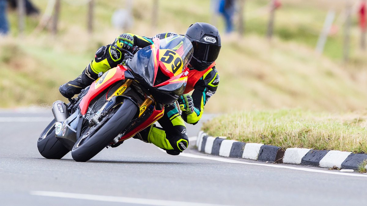 🦺 Newcomer Spotlight: Toby Shann

Gaining a top 20 and top 10 result in his first ever races on the Mountain Course, Shann placed 13th in the Mylchreests Group Senior MGP onboard the Triumph Daytona 675R, and 9th in the MGP Supporters Club Junior MGP onboard the Kawasaki Z650 👏