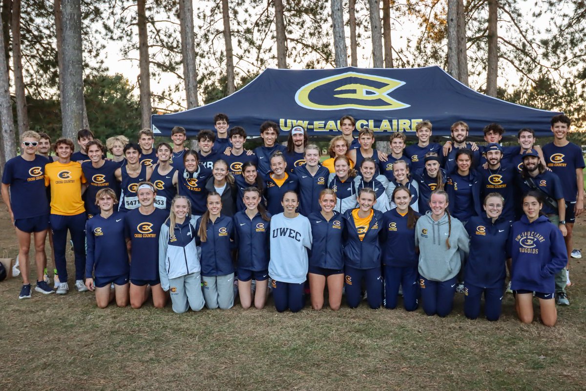 Photos from Friday’s Blugold Invite: danjschwamberger.smugmug.com/UW-Eau-Claire-… #uweauclaire #crosscountry