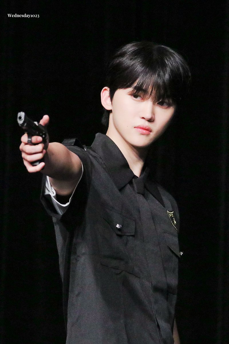 241005

#도현 #DOHYUN 
#루네이트 #LUN8