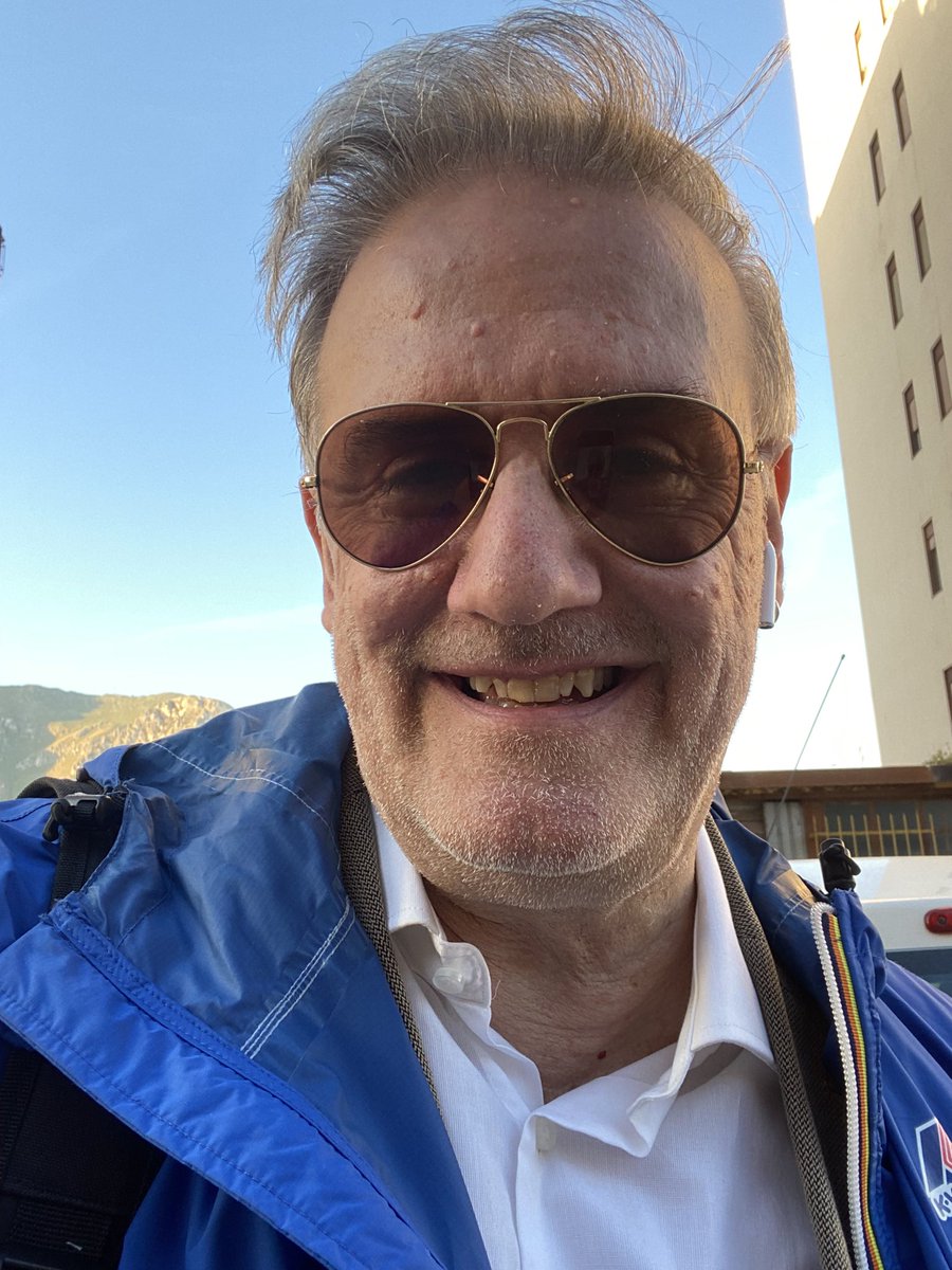 NinniTer's tweet photo. Buongiorno! Buon lunedì e buon inizio di settimana! Un abbraccio affettuoso!🤗❤️ https://t.co/pMDefJ6tL6