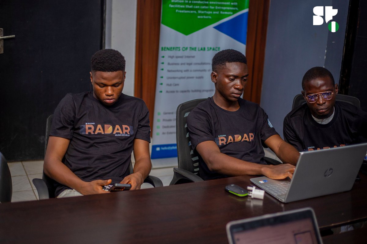 Loganthewise's tweet photo. The team has always been cooking @SuperteamNG Niger Radar hackathon
#fiatrouter https://t.co/eJwdLvC9iC