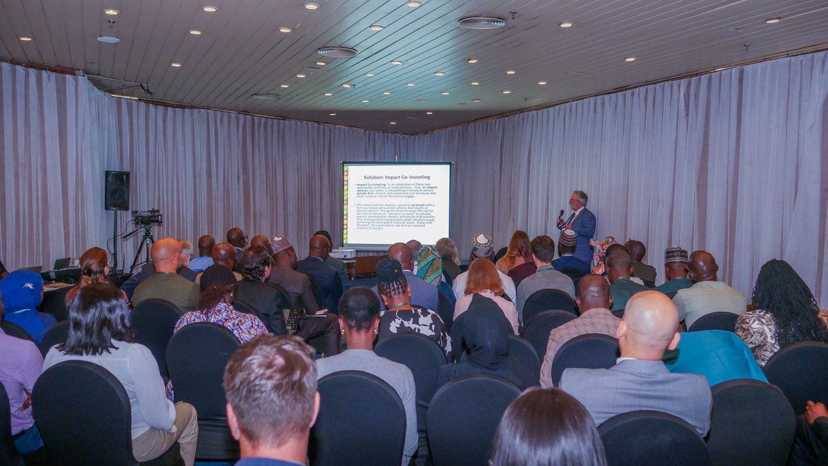 ConnexusCorp's tweet photo. Connexus' Todd Crosby presented with @Bonergie_ @ElephantVert on Co-Investing with the Private Sector to Deliver Key Climate Change Solutions, highlighting our work in Senegal on Feed the Future Senegal Nafoore Warsaaji at #CTN24 https://t.co/N7fpaeBLnA