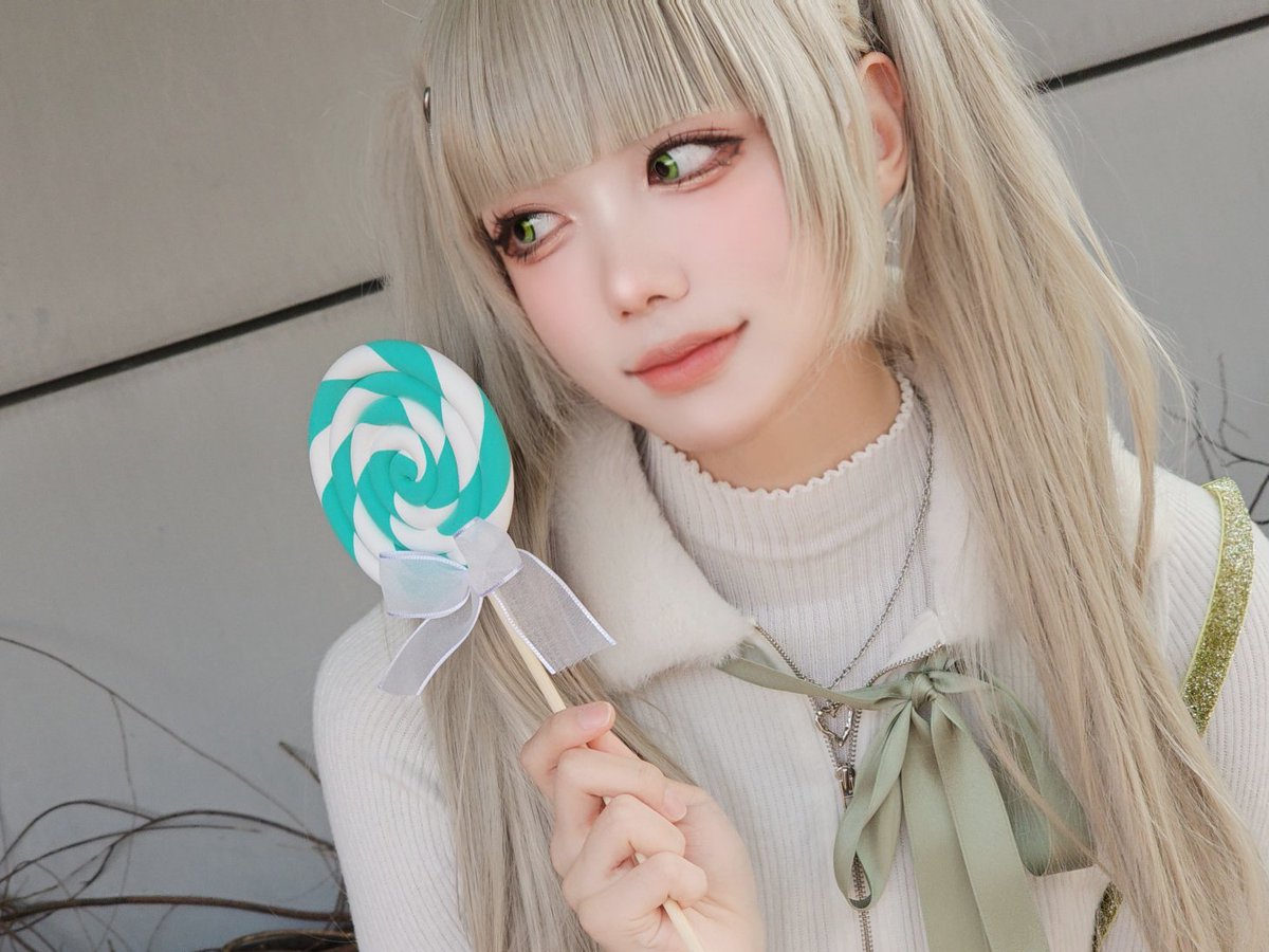 #이세계아이돌 #비챤 #cos
ᴋɪꜱꜱɪɴɢ ʏᴏᴜ💝