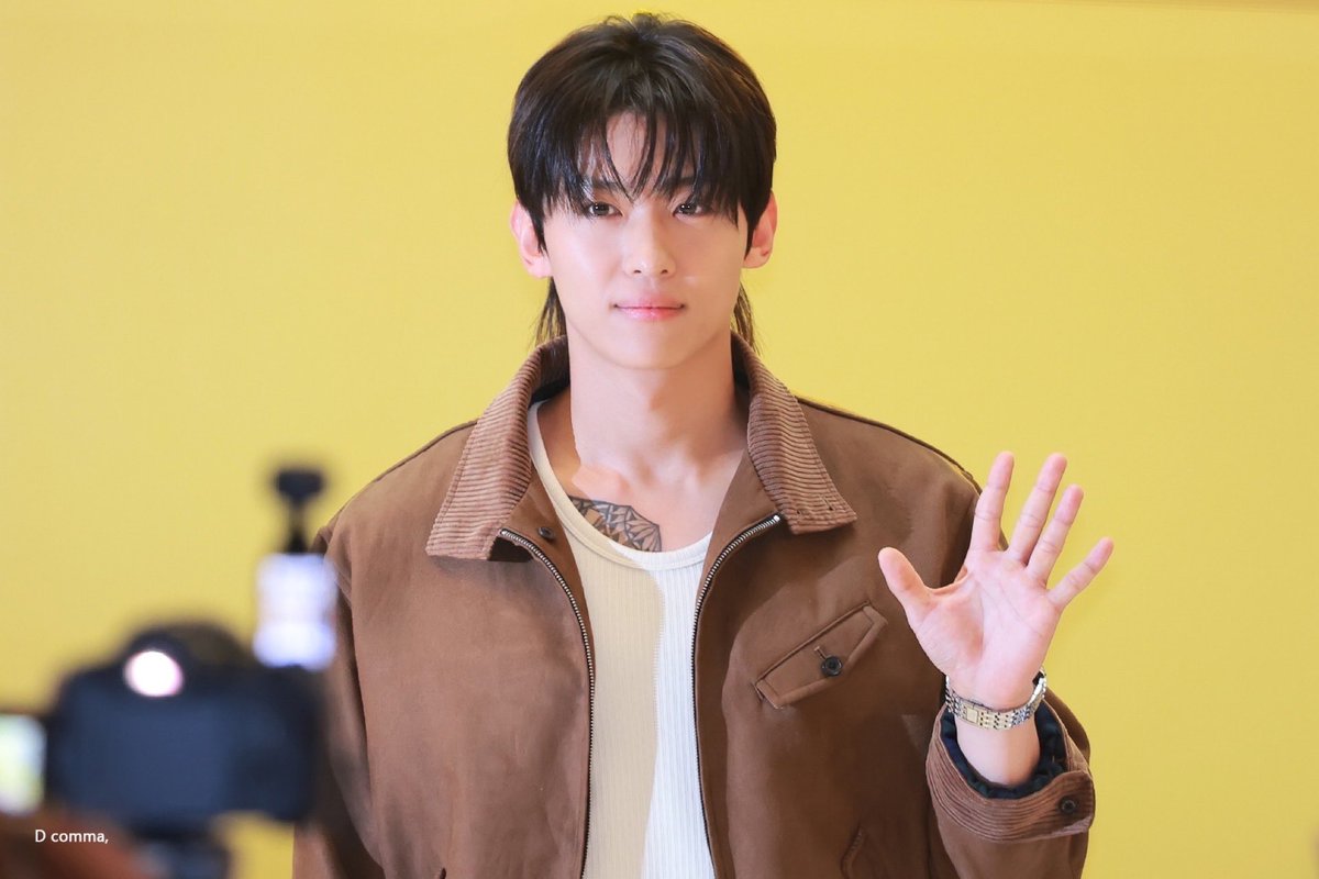 뵤.. tweet media