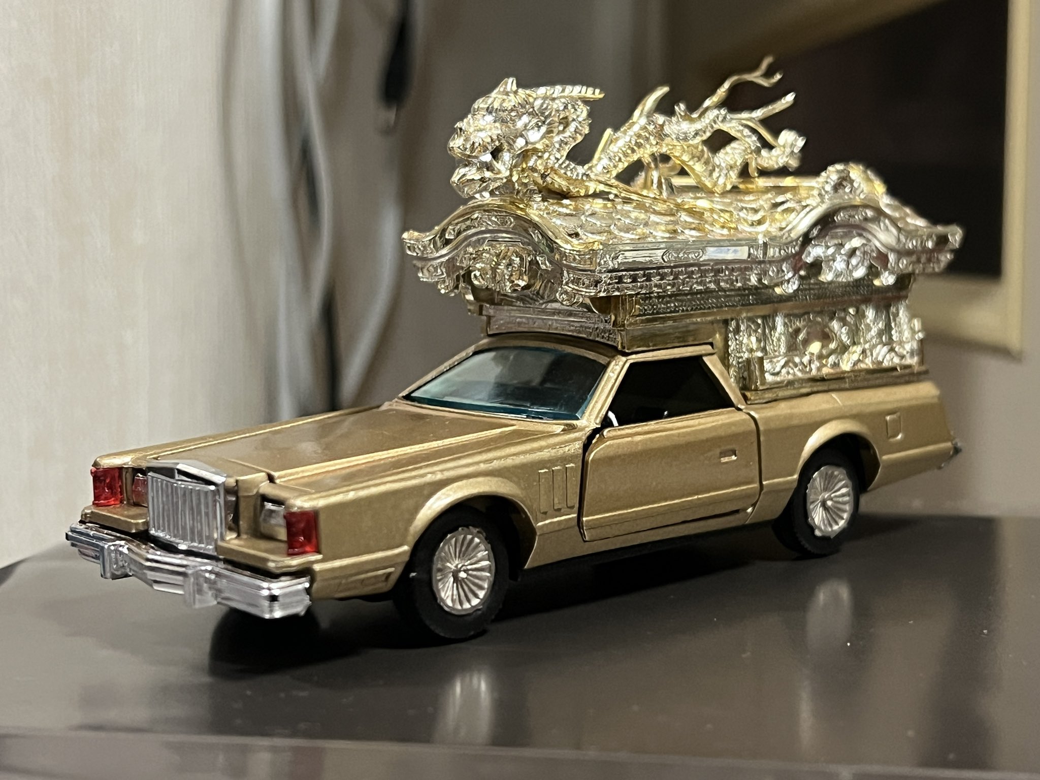 ダイヤペット ミニカー 霊柩車 神宮寺宮型四方破風大龍造り リンカーン ダイヤペット ミニカー 霊柩車 神宮寺宮型四方破風大龍造り リンカーン