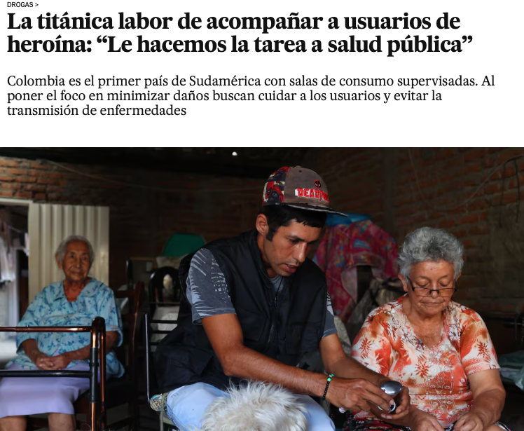 acciontecnica's tweet photo. Un año de la primera sala de consumo supervisado en Colombia. #CAMBIE
"La política de drogas del @petrogustavo reserva por primera vez una parte del presupuesto del Estado a programas de reducción de daños. Pero, en lugar de impulsar las iniciativas ya existentes, crearon una treintena de Centros de Atención Móvil a la Drogodependencia (Camad), vinculados directamente a los hospitales, con un presupuesto de unos 19.000 millones de pesos. Para @anamariarueda01, coordinadora de la unidad de seguimiento y análisis sobre la política de drogas en @ideaspaz, esta es una de las mayores debilidades de una medida que considera “muy bien intencionada”. “Son órganos independientes que no interactúan con el esfuerzo que lleva años haciendo la sociedad civil”, apunta, y lamenta que tengan un enfoque mucho más sanitario que social. “Es fundamental incluir esta visión”, añade."
https://t.co/A7V9HxGghI