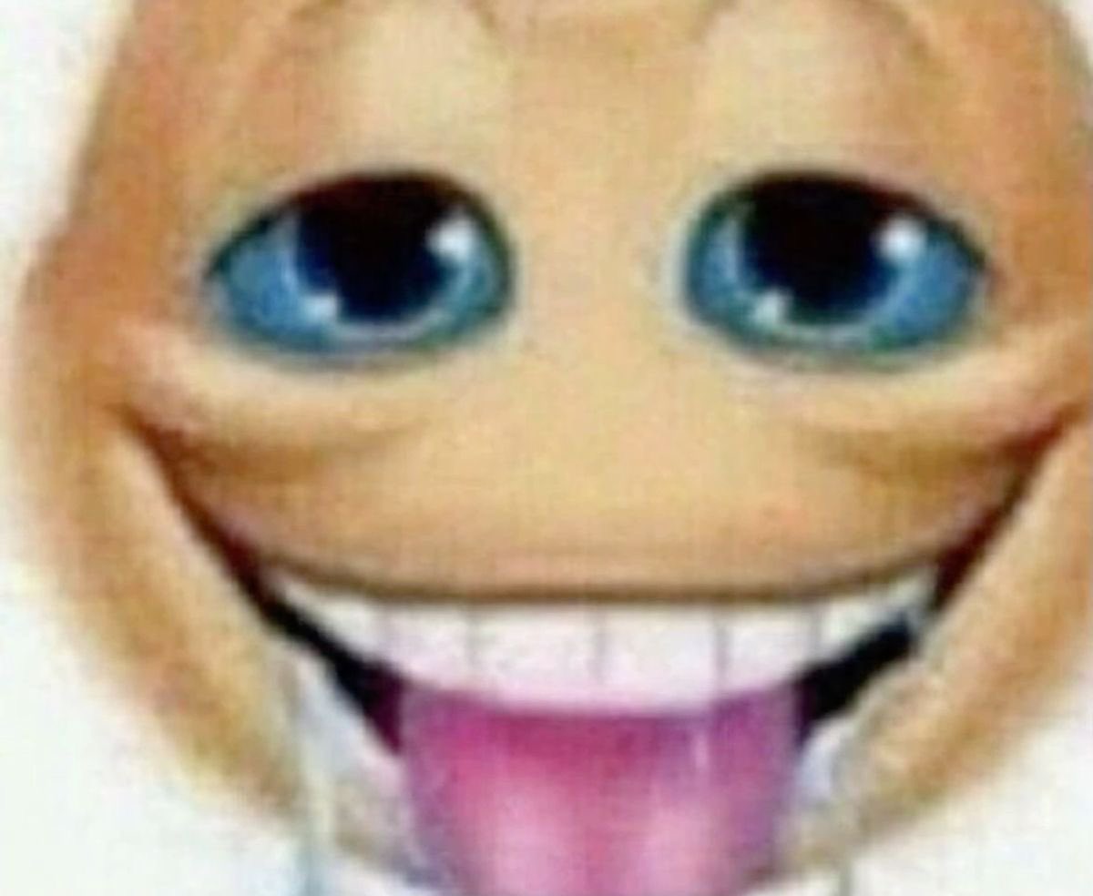 aahpotato's tweet photo. mes colocs ils arrêtent pas de me toucher les pieds pck jfais genre je déteste mais en v ptn s’ils savaient https://t.co/bxTJty8oNo