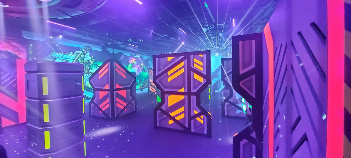 paul wells tweet media