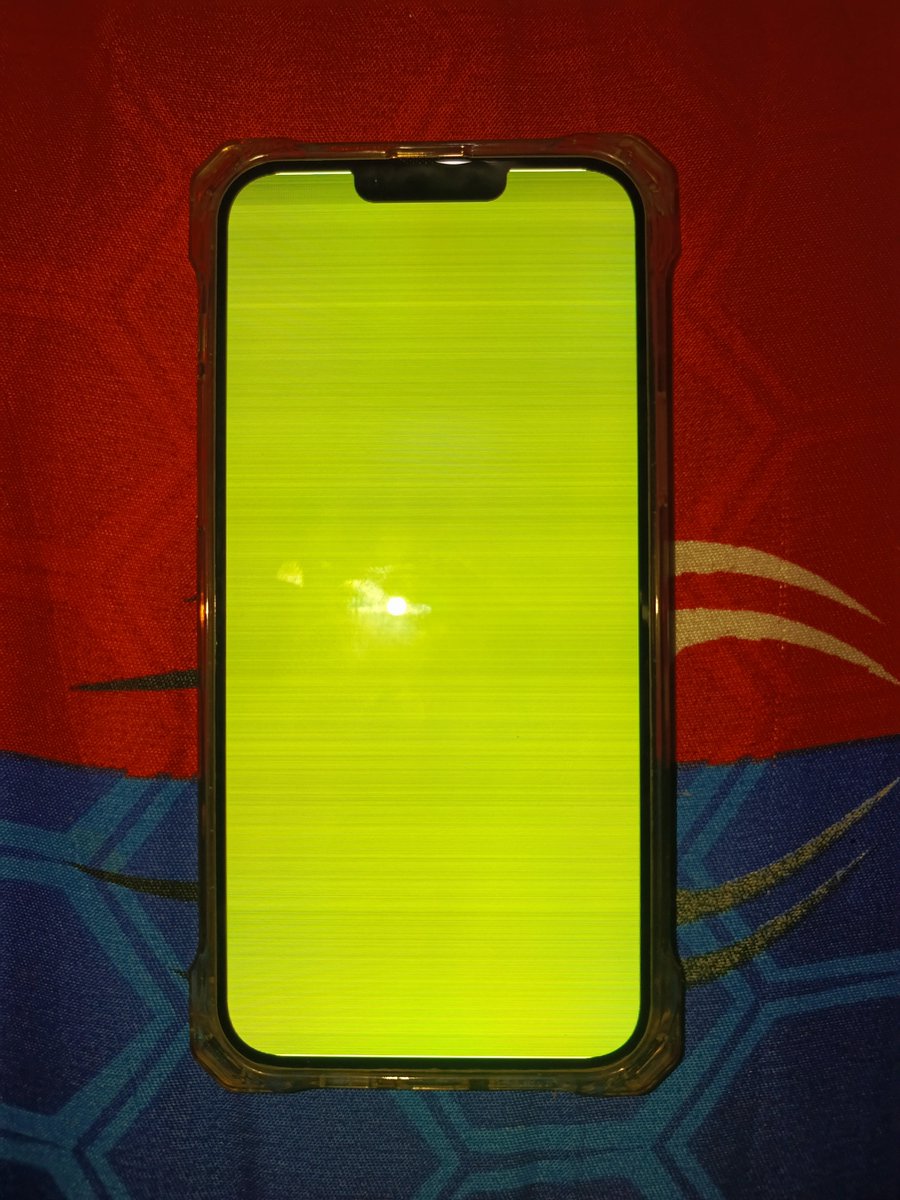 vicmartinezjr's tweet image. Last year, my #iPhone14ProMax had a #greenscreenissue after 2 months, though it wasn’t dropped. I sold it and got an #iPhone13ProMax, but now, just before 1 year, it has the same issue. Thankfully, I found a cheaper repair without screen replacement.