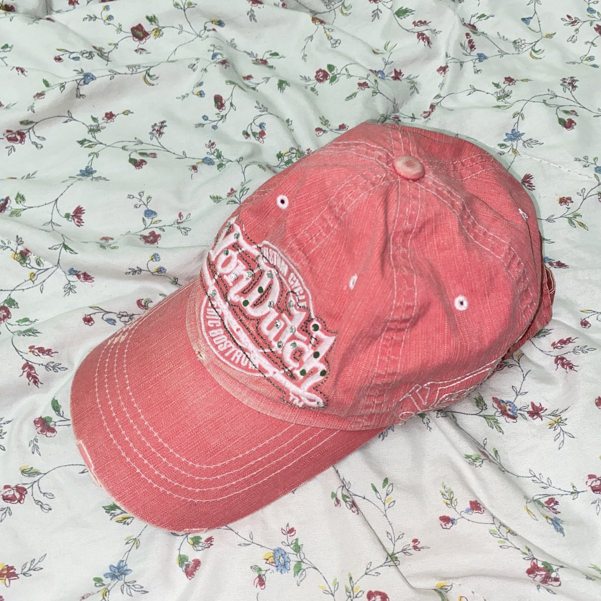 lemonstuff12's tweet photo. 🍥 หมวก vondutch ส่งต่อ 250 รส. 🍥 https://t.co/t4hy1rLRda
