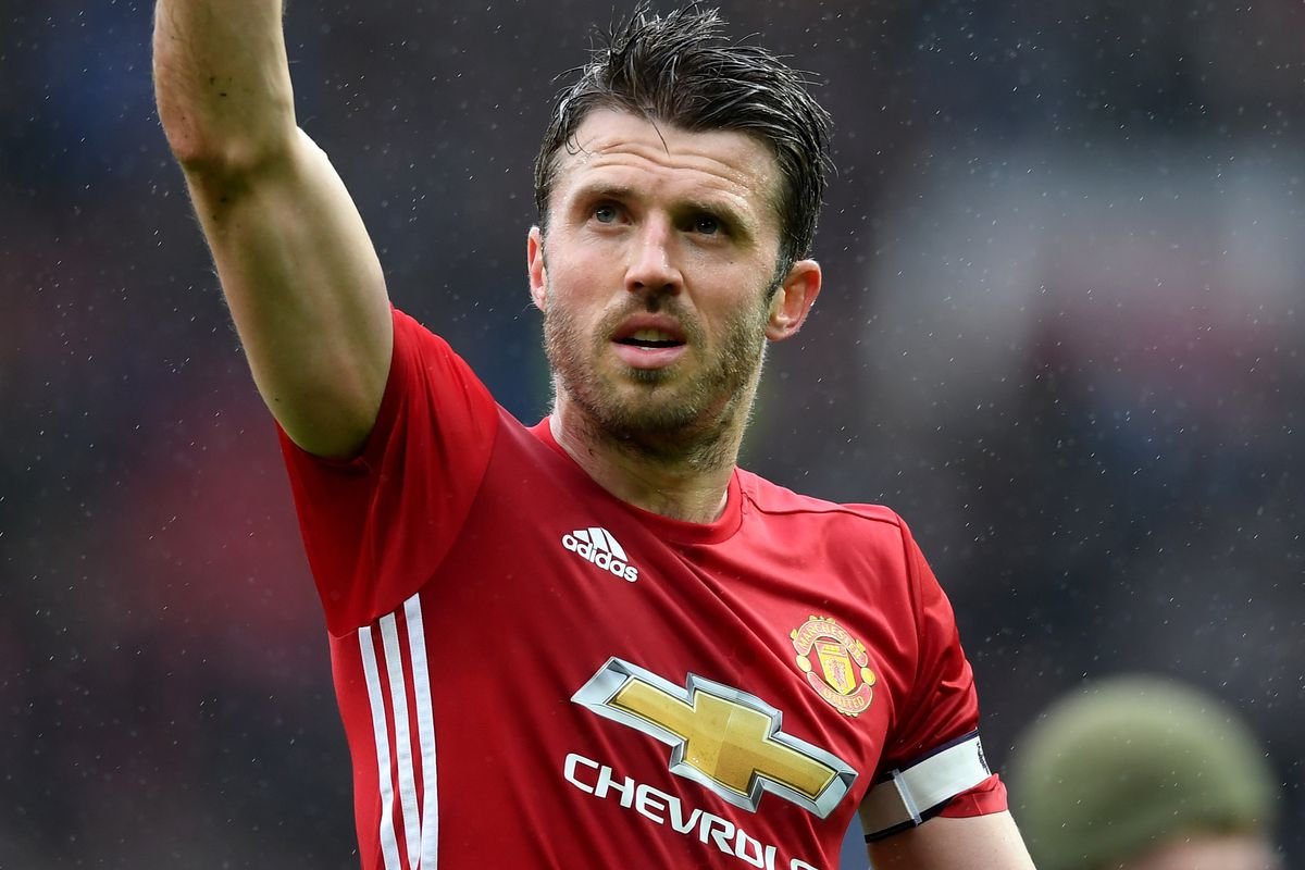 SamC_reports's tweet photo. 🚨 Former Manchester United captain, Michael Carrick, would be open to a return to the club in some sort of capacity. He has been discussed as a potential assistant or caretaker if the club wanted to have someone in charge until the end of the season from October/November through to end of season. They would then keep him on the staff in this instance, I understand.