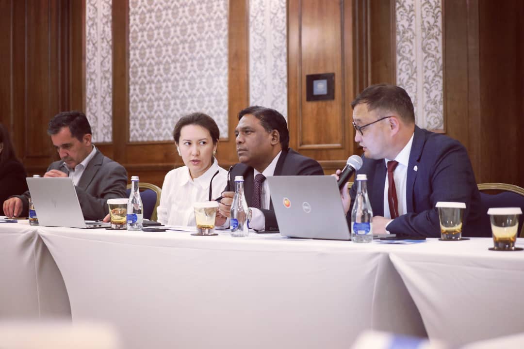 India in Kyrgyz Republic (@indiainkyrgyz) on Twitter photo Поверенный в делах посла Шив Мохан Сингх принял участие в 3-м заседании Руководящего комитета проекта ЮНФПА “Расширение доступа сельских женщин к качественным услугам по охране репродуктивного и материнского здоровья в родильных домах Кыргызской Республики”.
1/2 <a href="/MFA_Kyrgyzstan/">MFA Kyrgyzstan 🇰🇬</a> Поверенный в делах посла Шив Мохан Сингх принял участие в 3-м заседании Руководящего комитета проекта ЮНФПА “Расширение доступа сельских женщин к качественным услугам по охране репродуктивного и материнского здоровья в родильных домах Кыргызской Республики”.
1/2 <a href="/MFA_Kyrgyzstan/">MFA Kyrgyzstan 🇰🇬</a>