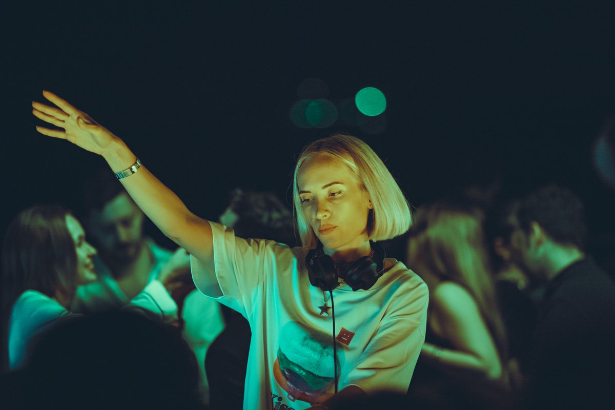 In love with Izmir after last show #yulianiko