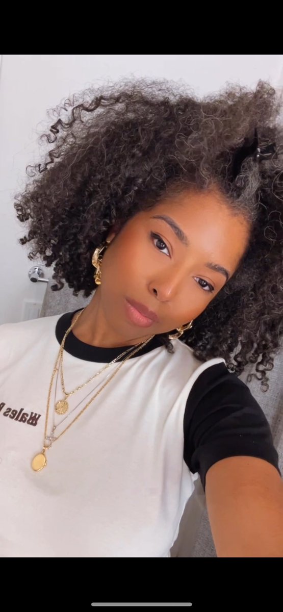 thebellabrand's tweet image. I’ve never had a wash and go I’ve even remotely liked before now. I’m definitely a Cécred believer and fan. Y’all should go buy Giselle’s products 😭🙌🏽