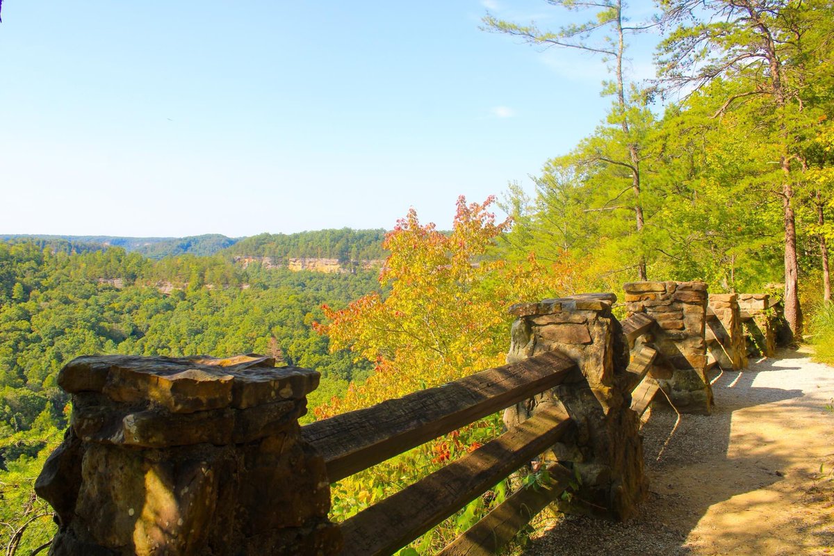 The beginning of fall in Kentucky, by <a href="/KyWyldKitty/">Greta Frasure</a>