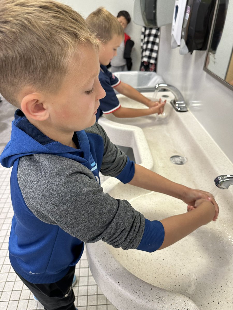 MrsTellier's tweet photo. PBIS skill of the week is bathroom behavior! Look at those clean hands! https://t.co/PWboZIz4LX