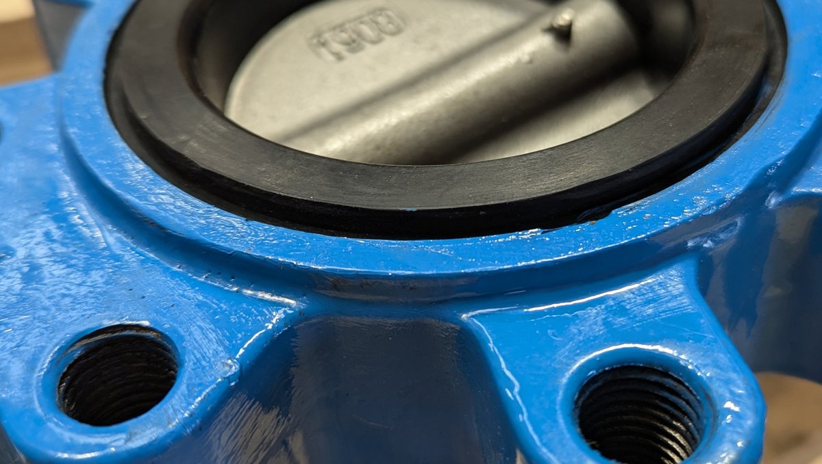 Butterfly valves are among the most common #valves in the industry, but there’s still many questions we often field about them. What materials should butterfly valves be made from? What’s fully lugged? We're the experts and we've got all the answers!  flocontrol.ltd.uk/what-are-butte…