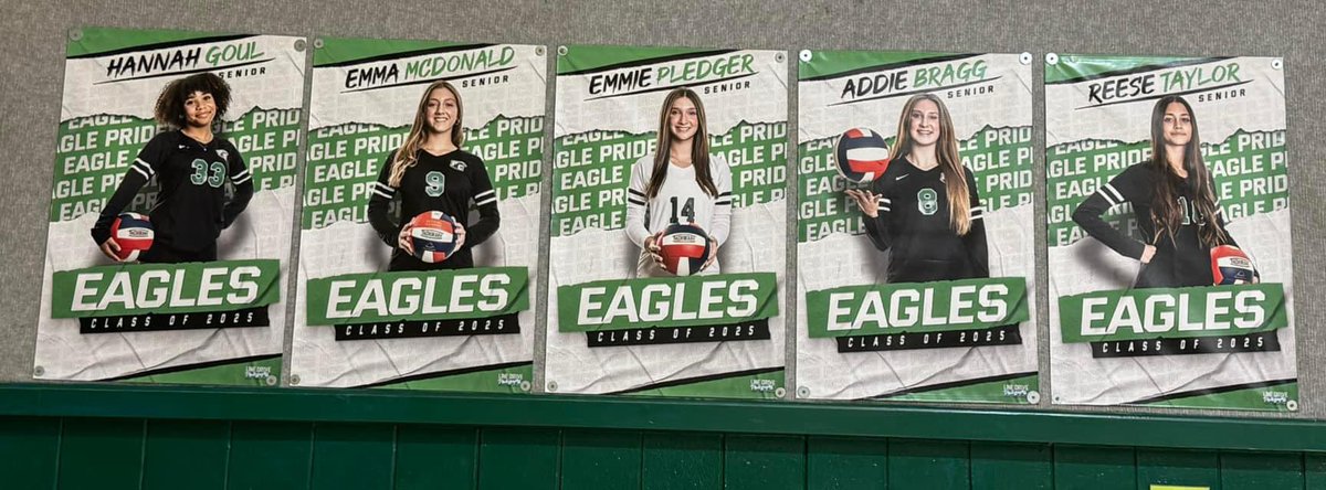 Honoring our five seniors tonight between matches vs Collegiate! 
5:30 JV | 6:30 Varsity
#PCSathletics #PCeaglesVolleyball