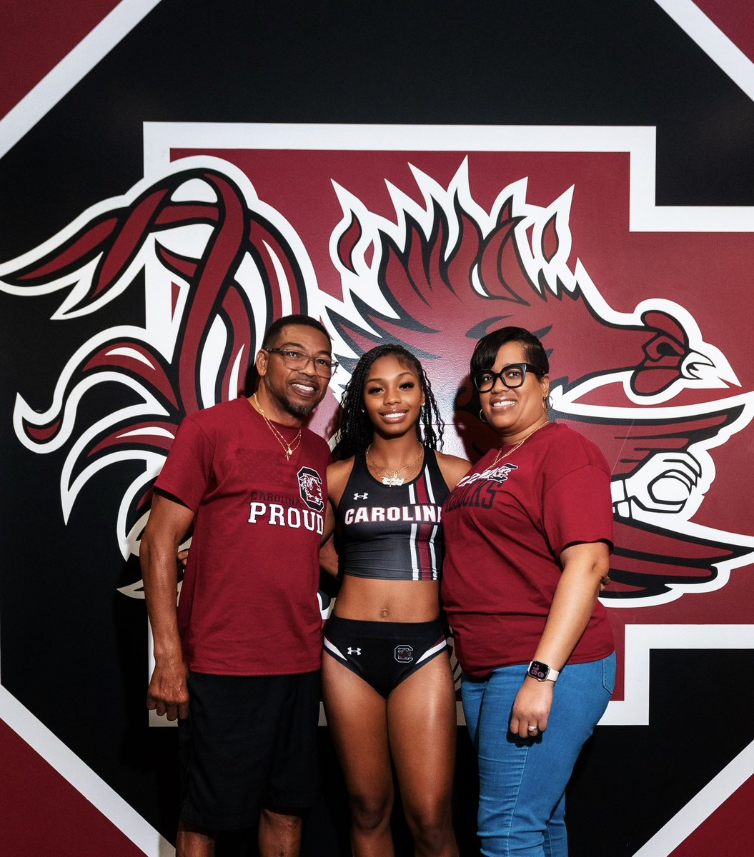 nanjaleebrown's tweet photo. Official Visit #2 🐔🐔 
Blessed
#Godsplan https://t.co/PHI0eVeH13