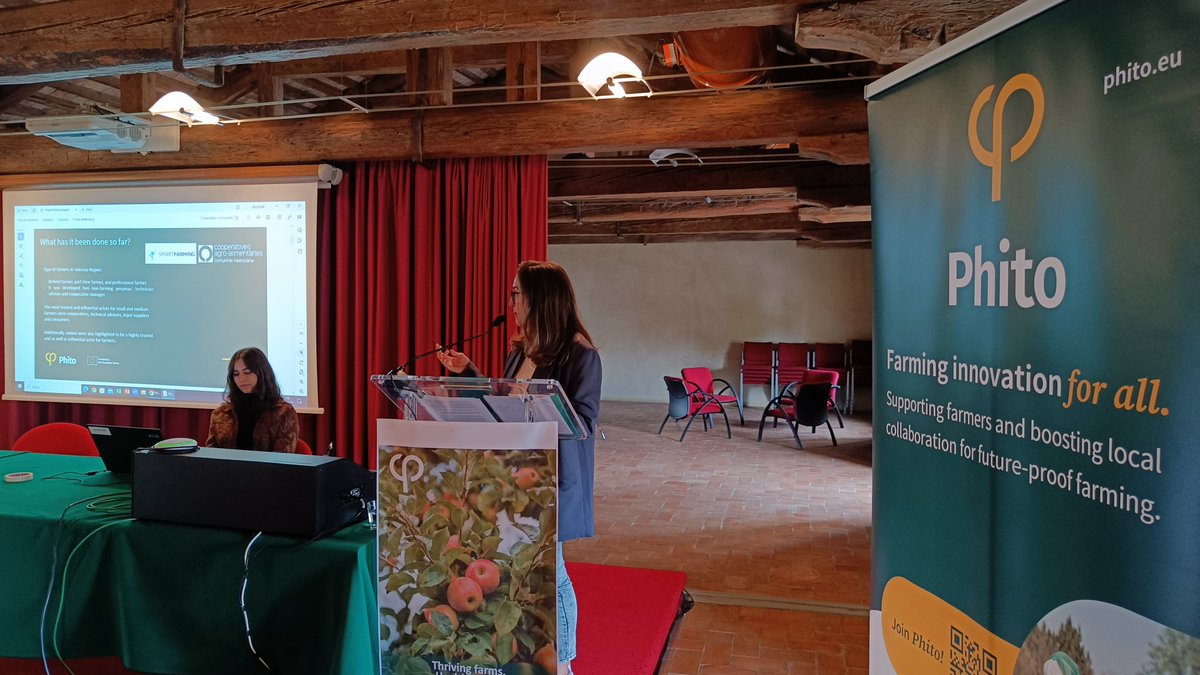 CoopsAgroCV's tweet photo. (1/3) Nuestra compañera Cristina Martínez ha presentado los resultados y conclusiones principales de los Focus Group organizados y de las 120 encuestas realizadas a cooperativistas y personas consumidoras en la Comunitat Valenciana en el marco del proyecto #Phito https://t.co/vzkQAo2Sew