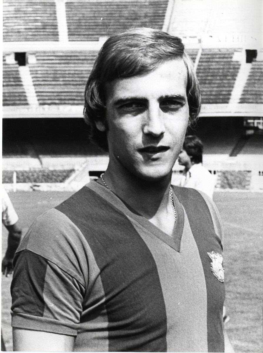 El FC Barcelona lamenta profundament la mort de Johan Neeskens.

Una llegenda blaugrana que estarà sempre en el nostre record. Descansi en pau.